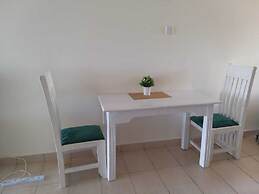Lux Suites Golden Sun Studio Apartments