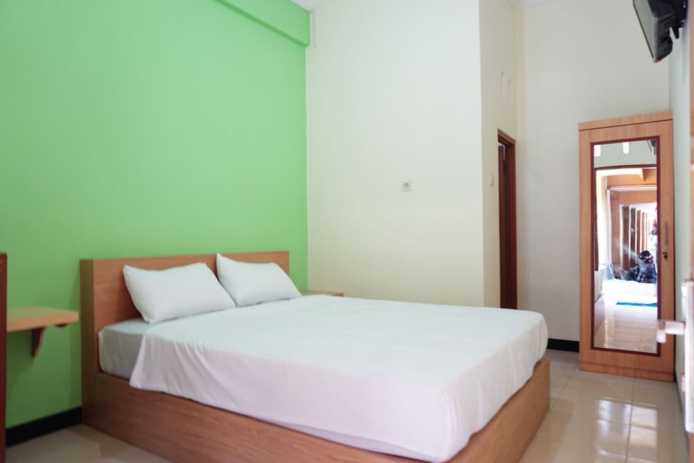 OYO Life 3003 Wisma Handayani Syariah