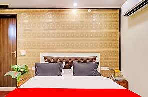 Hotel Green Palace