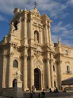 Luxury Apartment in Historic Ortigia, Syracuse