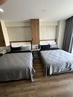 SİS HOTEL