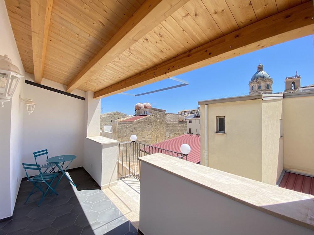 B&B ALIVA