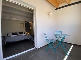 B&B ALIVA