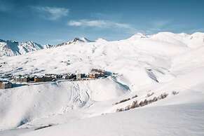 Impeccable 1-bed Apartment in Gudauri