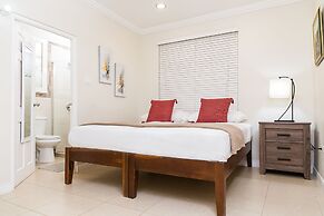 Botanic Bliss Living in Kingston