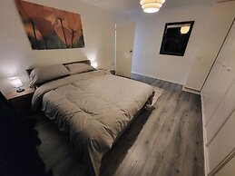Charming 2-bed Apartment in Grays