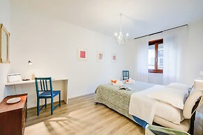 Domus Raffaella