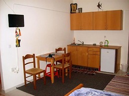 Pali Nisyros Hotel