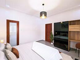 Lighthouse Signature Suites