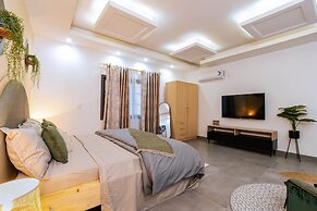 Lighthouse Signature Suites