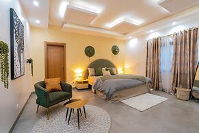 Lighthouse Signature Suites