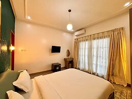 Lighthouse Signature Suites