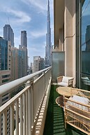 Panoramic Terrace & Burj Khalifa View