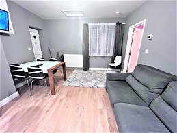 Remarkable 1-bed Apartment in High Wycombe