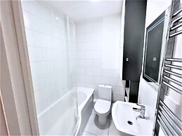 Remarkable 1-bed Apartment in High Wycombe