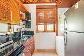 Tranquil Bungalow w Pool at Green Village Ca