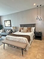 Modern Studio With Ocean View in Punta Palmera