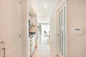 Modern Studio With Ocean View in Punta Palmera