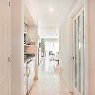 Modern Studio With Ocean View in Punta Palmera