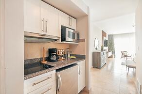Modern Studio With Ocean View in Punta Palmera