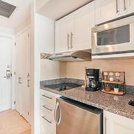 Modern Studio With Ocean View in Punta Palmera