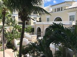 Luxury 1-bed Apartment in Montego Bay