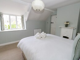 Alice's Cottage