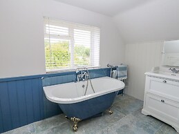 Alice's Cottage