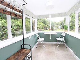 Alice's Cottage