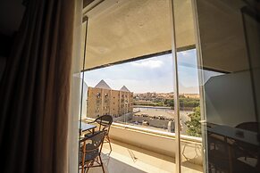 King Pyramids View Hotel