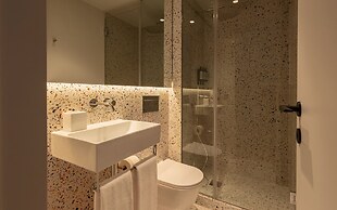Vandoma Serviced Apartments