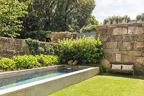 Vandoma Serviced Apartments