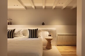 Vandoma Serviced Apartments