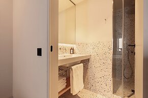 Vandoma Serviced Apartments