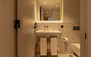 Vandoma Serviced Apartments