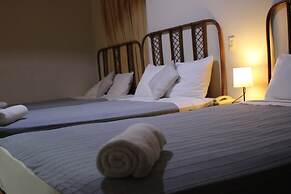 Hotel Plaza Kavia