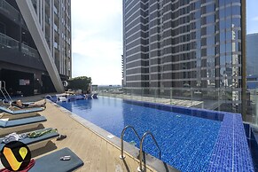 Vogue | Business Bay with full Burj Khalifa View