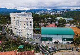 calyssa hotels & village