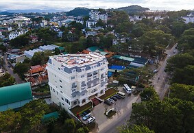 calyssa hotels & village