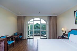 calyssa hotels & village