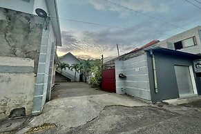 OYO Life 93504 Kost Krisna