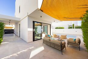 Protaras Periyiali Seaside Villa 33