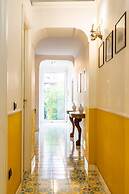 Charming House With Terrace at Historical Center