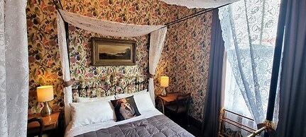 Pheasant Lodge