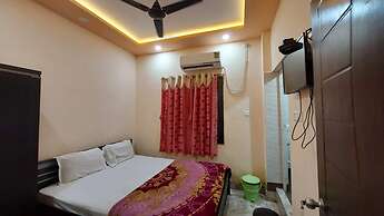 Goroomgo M S M Residency Puri