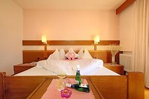 Hotel Garni Savoy