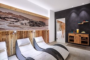 Hotel Garni Savoy
