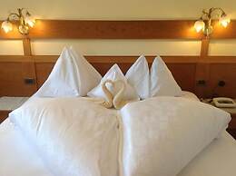 Hotel Garni Savoy