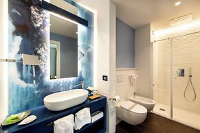 Color Hotel Style, Design & Gourmet