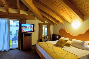 Color Hotel Style, Design & Gourmet